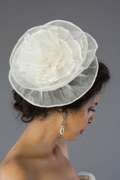 Vintage Rose Hair Motif