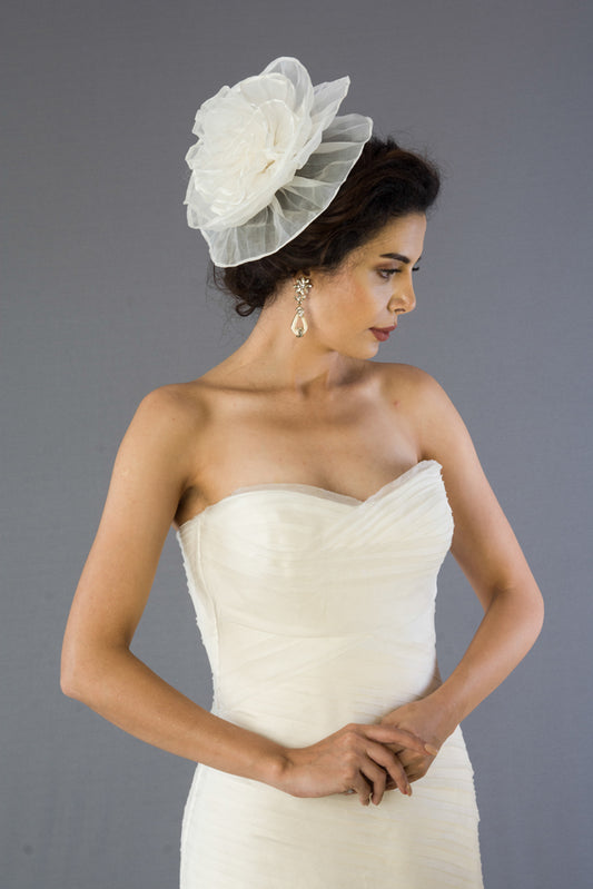 Vintage Rose Hair Motif